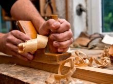 Садовая мебель из дерева: плюсы и минусы