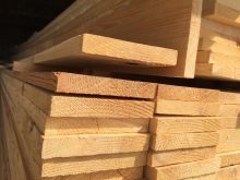 Садовая мебель из дерева: плюсы и минусы