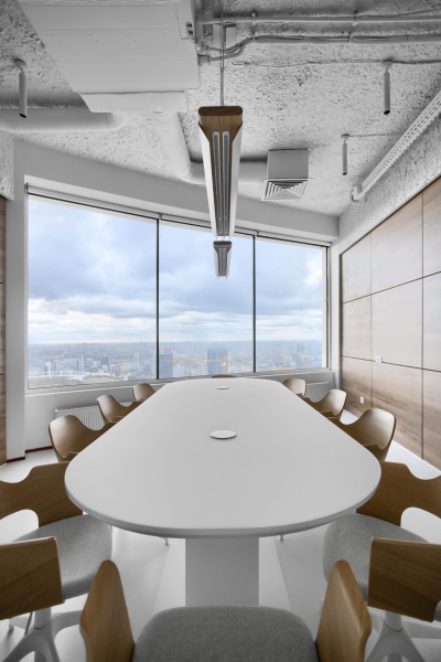 Sky Floor – офис с высоким стандартом технико-визуальной эстетики, Украина Sky Floor – офис с высоким стандартом технико-визуальной эстетики, Украина