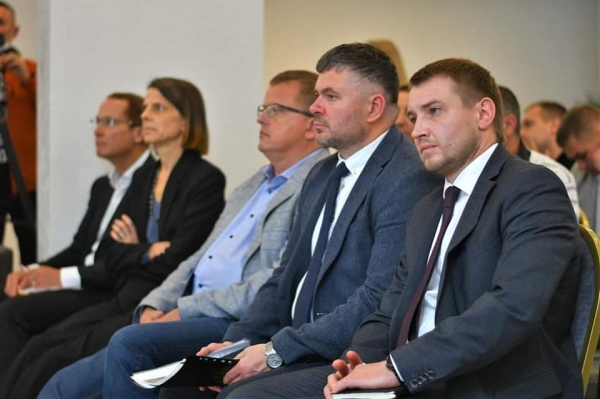 
   			UkraineInvest Talks: Rivne   		